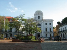 Mittelamerika, Costa Rica, Nicaragua, Panama: Mundo Verde - Panama-Stadt